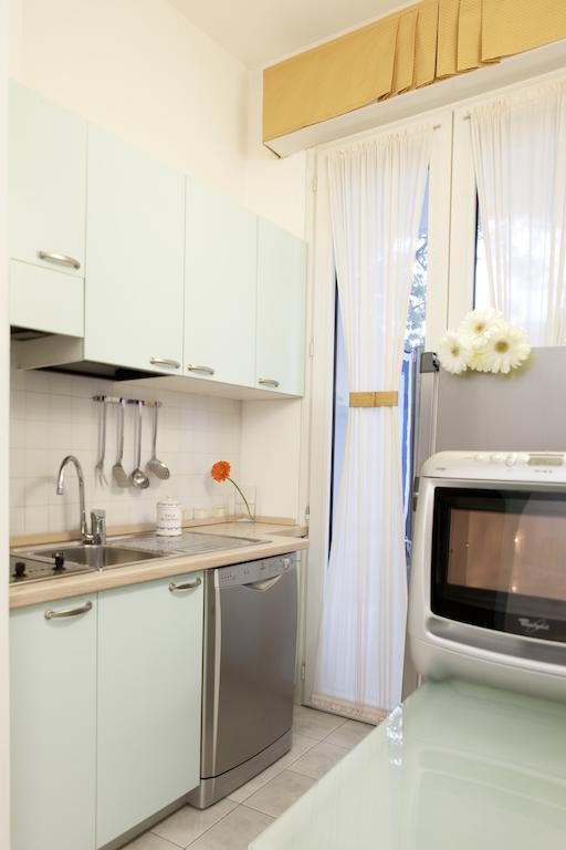 Hotel Eros Residence แชร์เวีย ภายนอก รูปภาพ