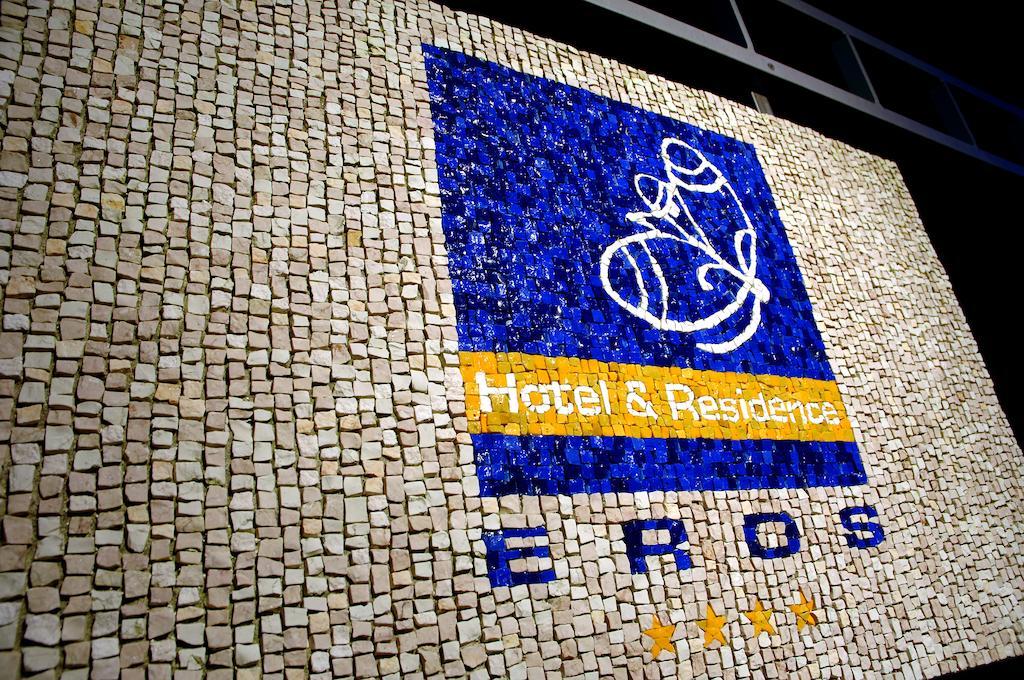 Hotel Eros Residence แชร์เวีย ภายนอก รูปภาพ
